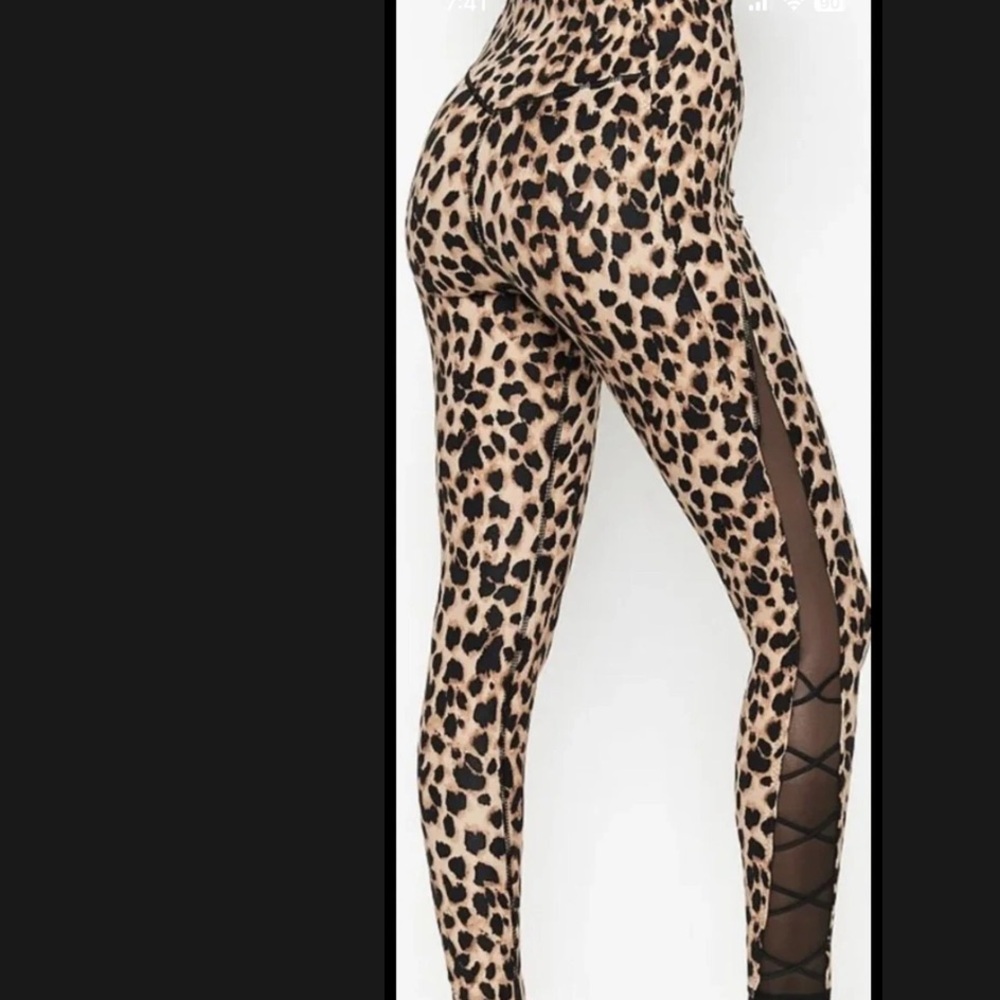 Victoria's Secret Incredible Essential Legging Leopard Print Lace Up Detail SM